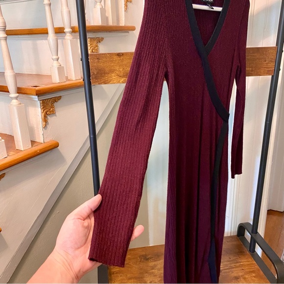 41 Hawthorn “Blaire” surplice sweater dress - Picture 6 of 16